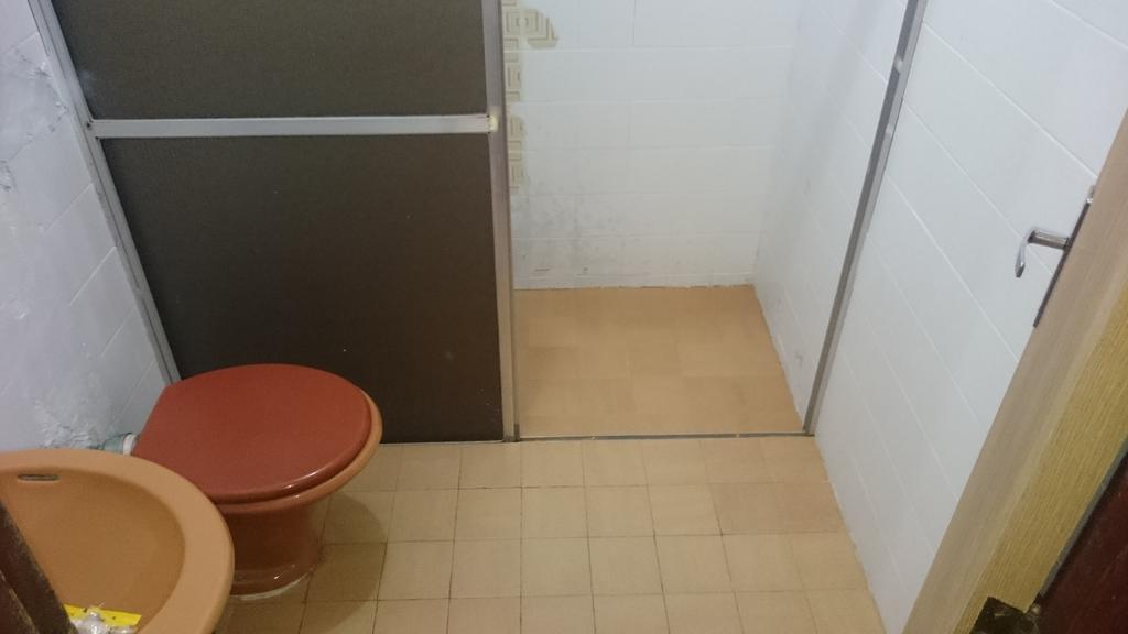 Casa Gostosa Com Piscina Grande *