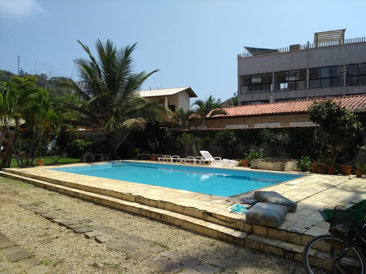 Casa Gostosa Com Piscina Grande *
